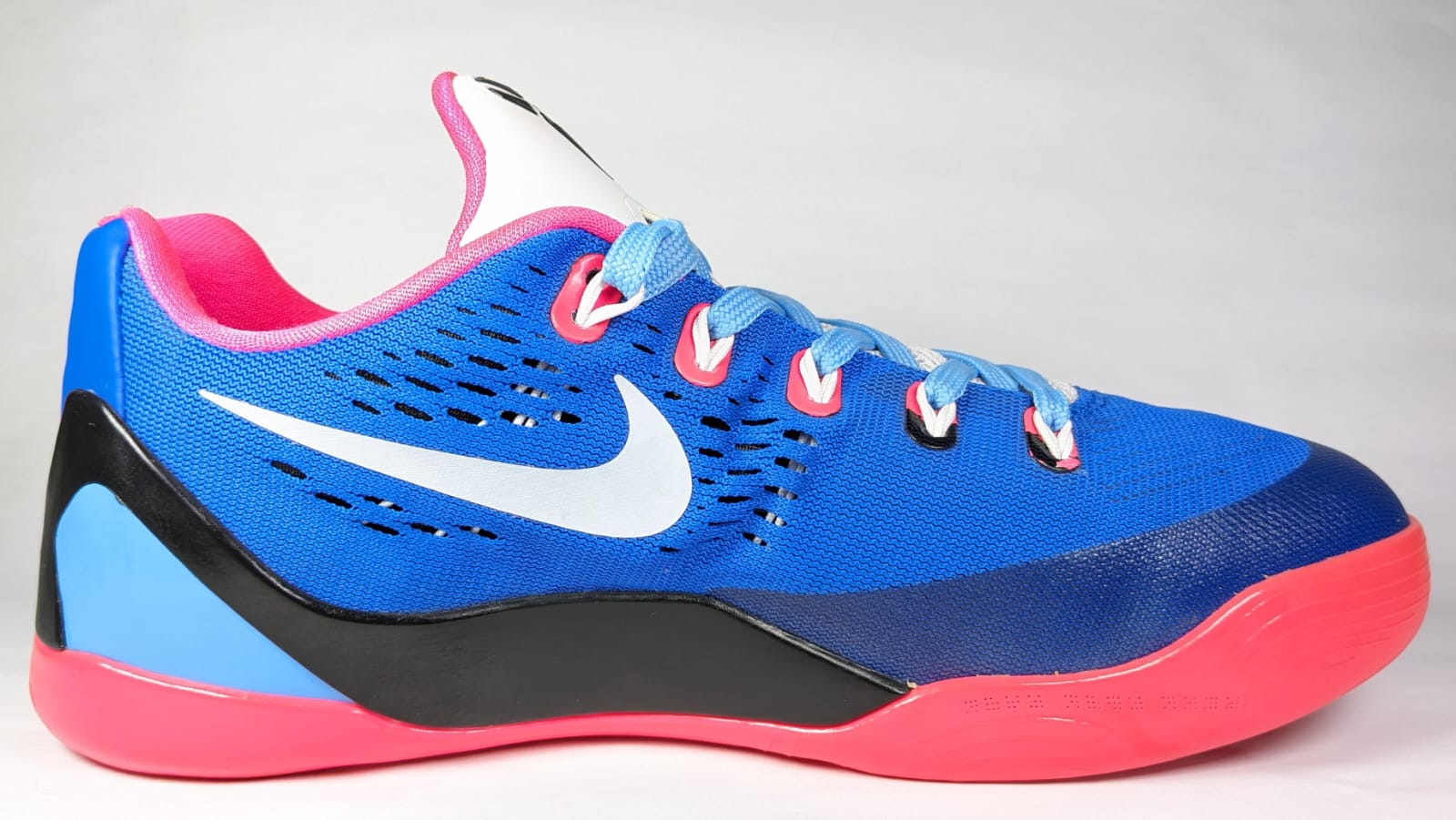 Kobe 9 EM Hyper Pink Cobalt Blue 24CM 6US estado impecable BUL