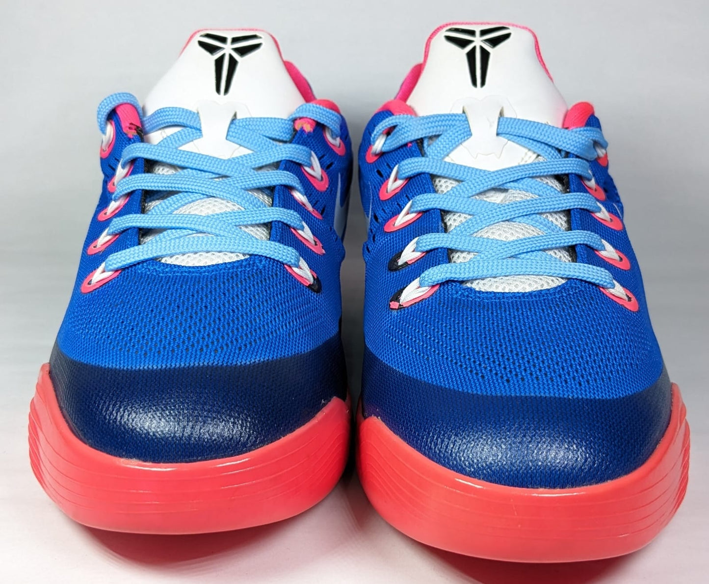 Kobe 9 EM Hyper Pink Cobalt Blue 24CM/6US . estado impecable