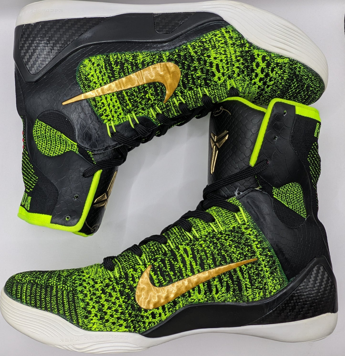 Nike Kobe 9 Elite
Victory 27.5cm/9.5us 🌀 Estado Impecable 🌀