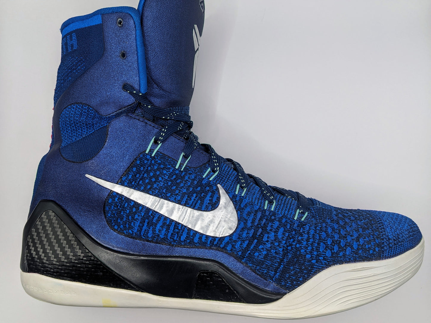 Kobe 9 Elite Brave Blue 28.5cm/ 10.5us 🌀Estado Impecable 🌀